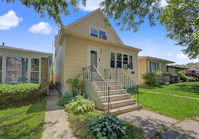 2nd image of 13443 S Avenue M, Chicago, IL 60633 | MLS# 12702835