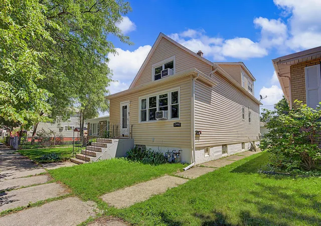 3rd image of 13443 S Avenue M, Chicago, IL 60633 | MLS# 12702835