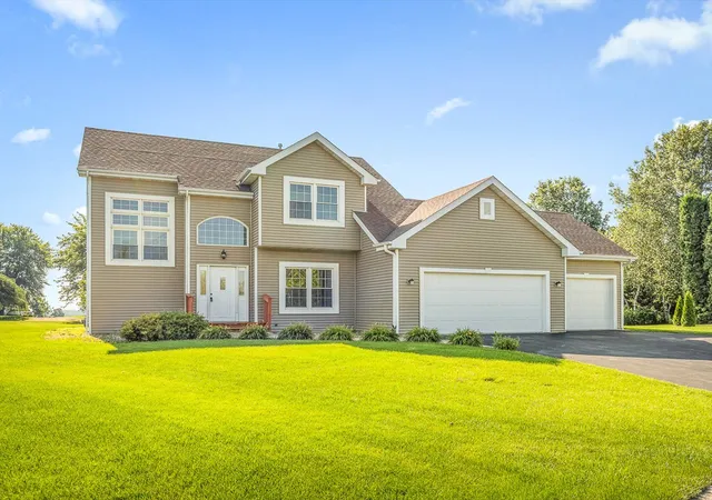 Homes for sale in Winnebago, IL | 510 Zierke Ct, Winnebago, IL 61088 | MLS# 12702850