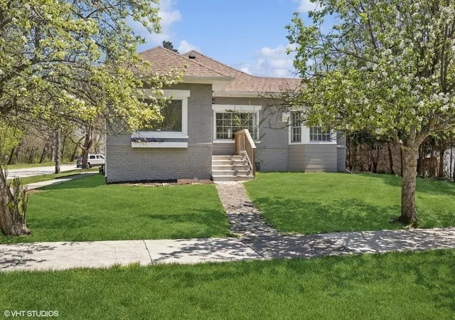 2nd image of 8223 W 30th St, Riverside, IL 60546 | MLS# 12702886