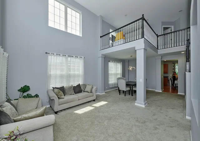 5th image of 2468 Rosehall Ln, Aurora, IL 60503 | MLS# 12702887