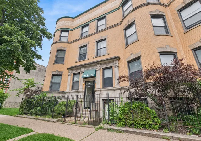 1st image of 4614 S Calumet Ave #3S, Chicago, IL 60653 | MLS# 12702892