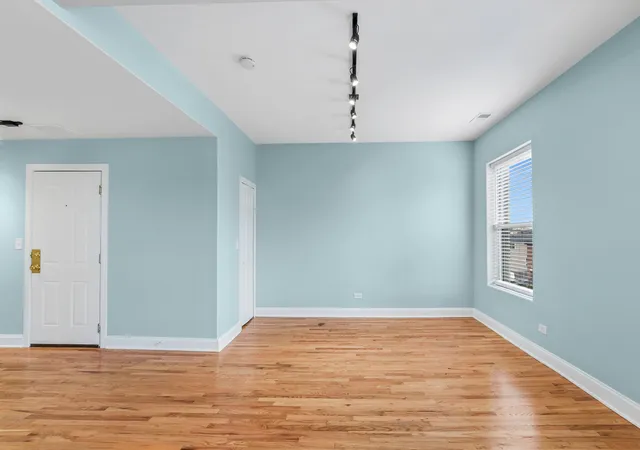 4th image of 4614 S Calumet Ave, Chicago, IL 60653