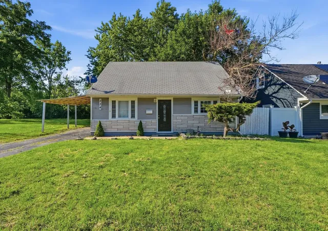 1st image of 234 Arrowhead St, Park Forest, IL 60466 | MLS# 12702943