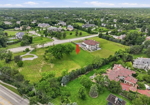 3rd image of 6423 S County Line Rd, Burr Ridge, IL 60527 | MLS# 12702959