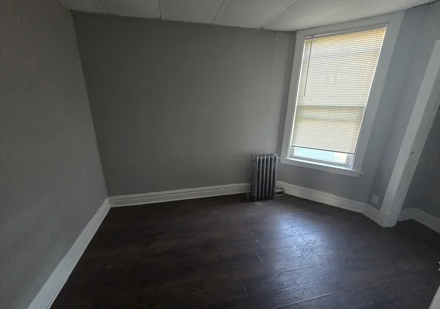 Listing Photo 4 - Condo for sale in building located at 1229 E 71st St, Chicago, IL 60619