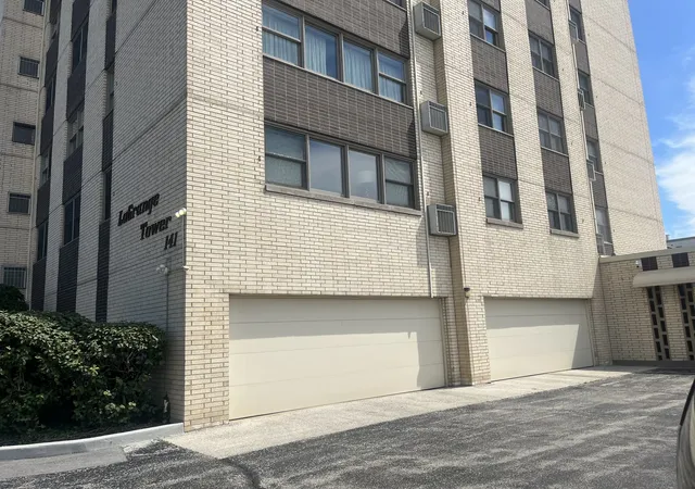 3rd image of 141 N La Grange Rd #802, La Grange, IL 60525 | MLS# 12702975