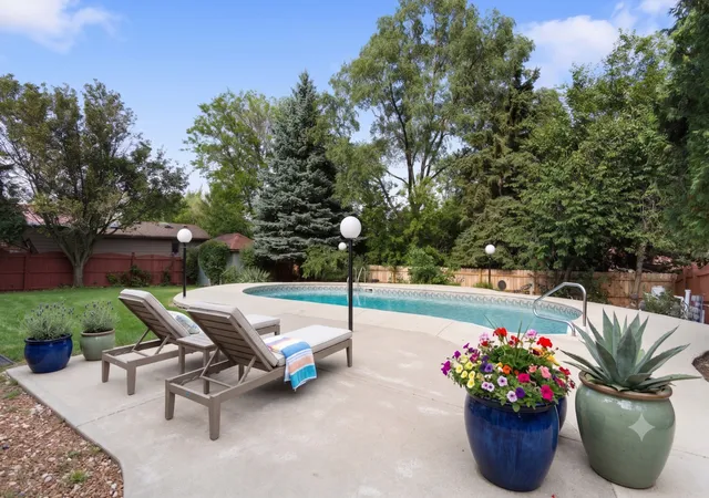 Photo 35 of Single family home for sale at 161 Jackson Ln, Bloomingdale, IL 60108 | MLS# 12702999 | Listing updated on 2026-09-14