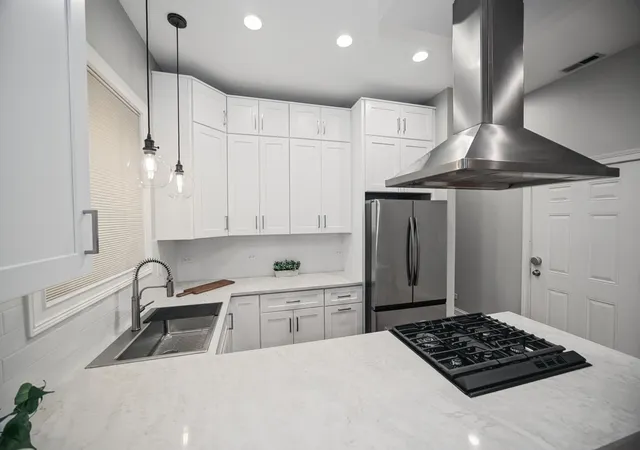 Photo 3 of Condo for sale at 2920 N Damen Ave #2, Chicago, IL 60618 | MLS# 12703025 | Listing updated on 2026-10-07