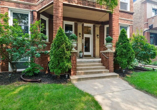 2nd image of (Undisclosed), Chicago, IL 60613 | MLS# 12703056