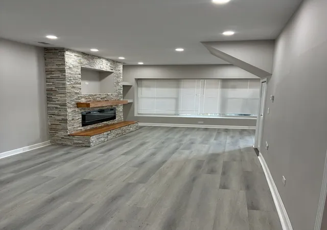 4th image of 8305 S Maryland Ave, Chicago, IL 60619 | MLS# 12703065