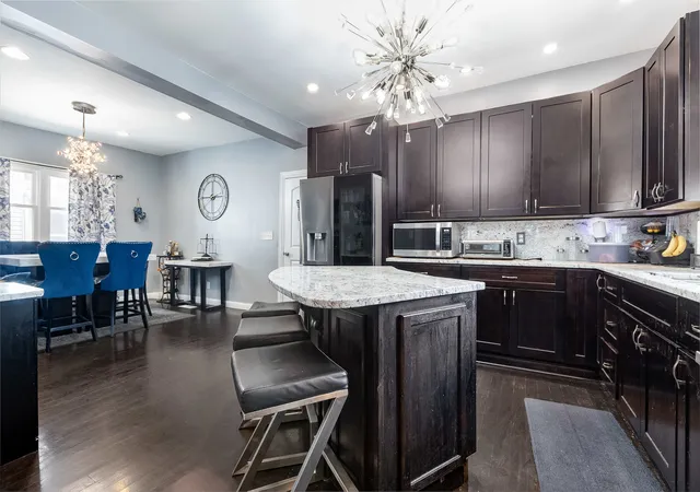 3rd image of 2831 S Austin Blvd, Cicero, IL 60804 | MLS# 12703067