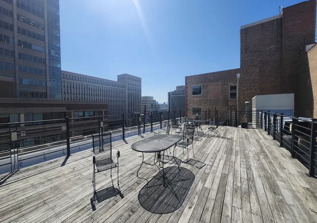 Homes for sale in Chicago, IL | 420 S Clinton St #302, Chicago, IL 60607 | MLS# 12703159