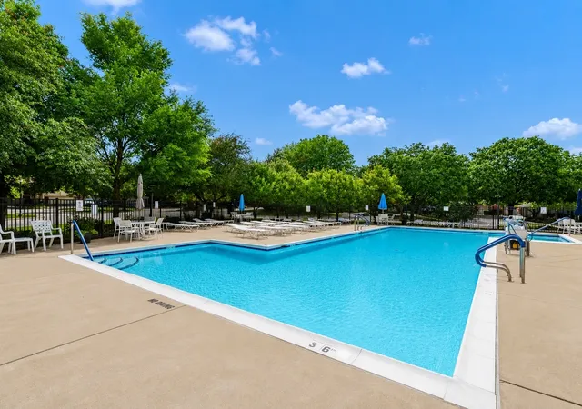 25th image of 30w015 Spruce Ct #0, Warrenville, IL 60555 | MLS# 12703239