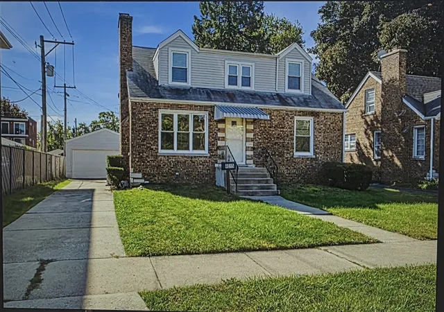 Photo 1 of Single family home for sale at 4015 W 105th Street, Oak Lawn, IL 60453 | MLS# 12703259 | Listing updated on 2026-10-07