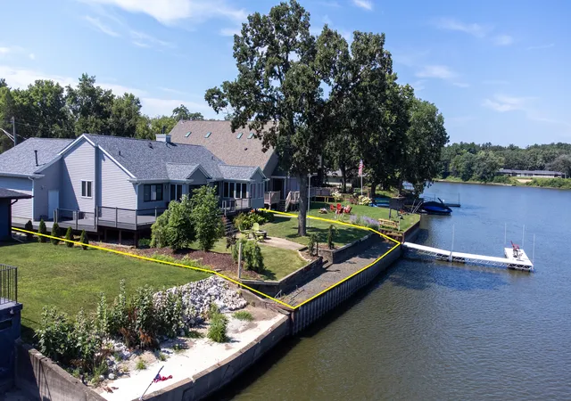 Homes for sale in Machesney Park, IL | 9508 Shore Dr, Machesney Park, IL 61115 | MLS# 12703326
