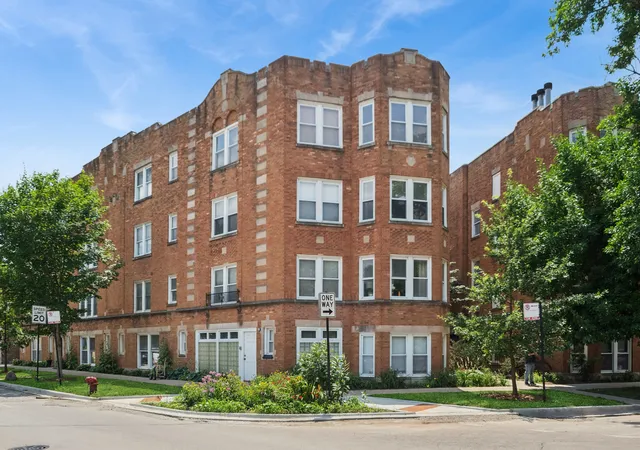 Photo 1 of Condo for sale at 2917 W Leland Ave #G, Chicago, IL 60625 | MLS# 12703327 | Listing updated on 2026-08-11