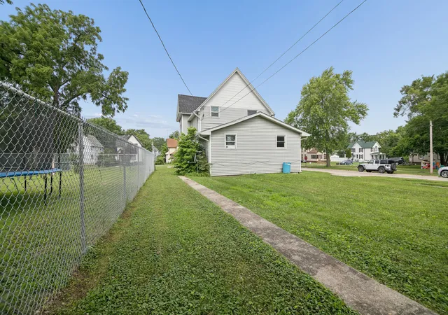 Homes for sale in Kankakee, IL | 294 N Greenwood Ave, Kankakee, IL 60901 | MLS# 12703433