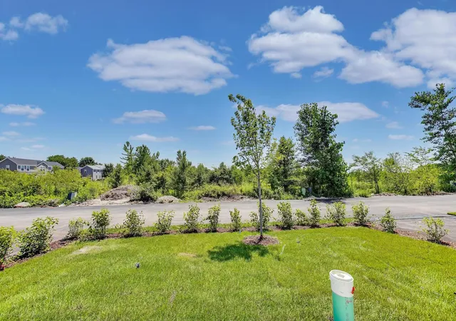 4th image of 1047 Celebration Dr, Aurora, IL 60504 | MLS# 12703439