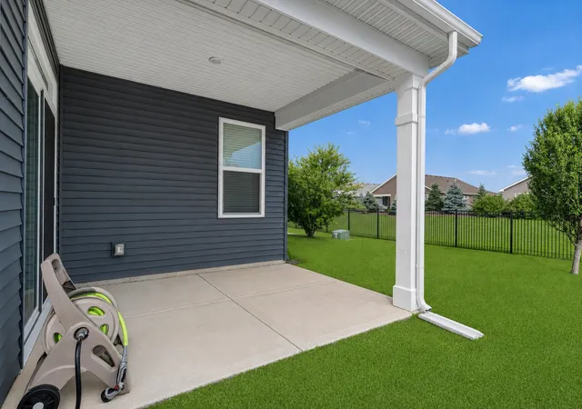 5th image of 2371 Cannon Dr, Pingree Grove, IL 60140 | MLS# 12703447