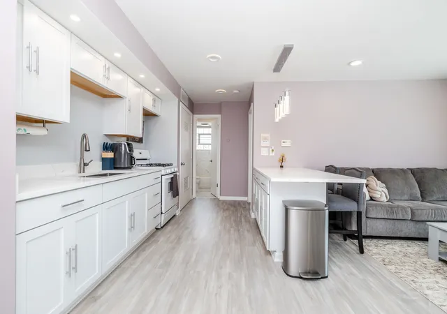 Homes for sale in Chicago, IL | 7148 W Addison St #C, Chicago, IL 60634 | MLS# 12703452