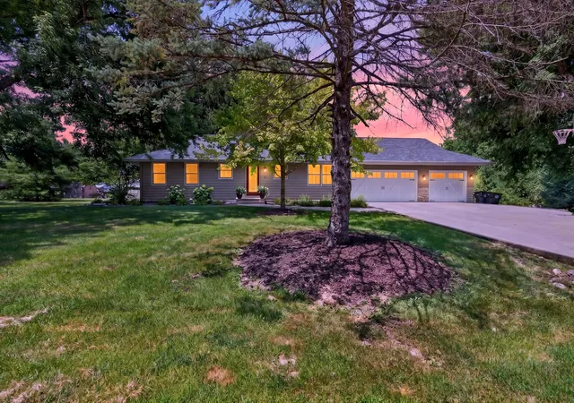 1st image of 19882 Oakwood Dr, Bloomington, IL 61705 | MLS# 12703506