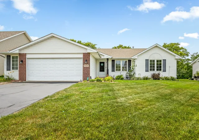 Homes for sale in Machesney Park, IL | 8460 Crooked Bend Rd, Machesney Park, IL 61115 | MLS# 12703515