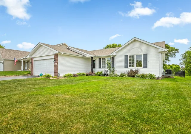 Homes for sale in Machesney Park, IL | 8460 Crooked Bend Rd, Machesney Park, IL 61115 | MLS# 12703515