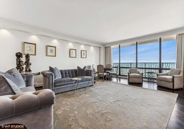 3rd image of 1040 N Lake Shore Dr #26B, Chicago, IL 60611 | MLS# 12703562