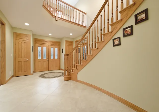 5th image of 1096 Country Ln, Bourbonnais, IL 60914 | MLS# 12703585