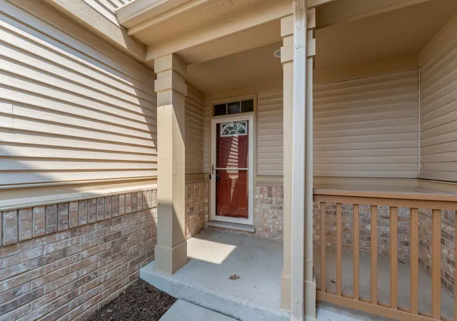 Photo 3 of Townhouse for sale at 1504 Spyglass Cir, Palos Heights, IL 60463 | MLS# 12703588 | Listing updated on 2026-09-21