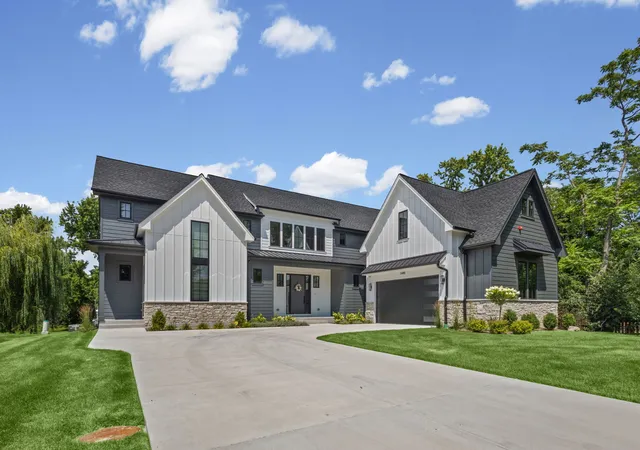 1st image of Lot 1 Thornwood Ave, Glenview, IL 60026 | MLS# 12703591
