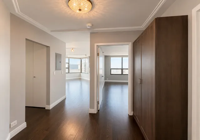 3rd image of 401 E Ontario St #2601, Chicago, IL 60611 | MLS# 12703615