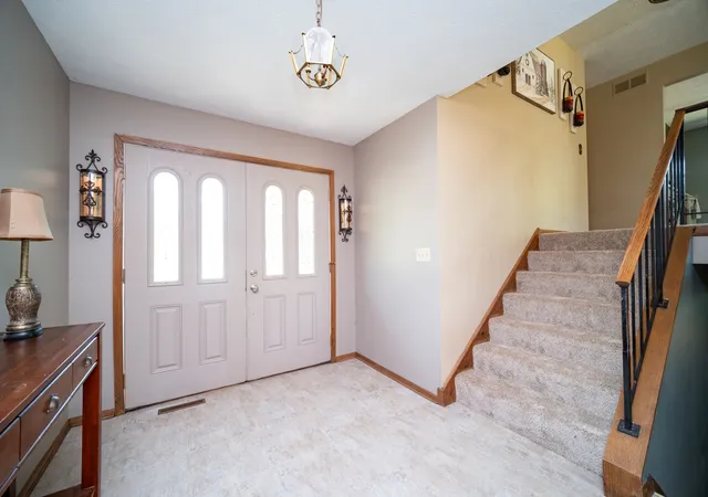 Homes for sale in Rockford, IL | 1781 Bracknel Blvd, Rockford, IL 61103 | MLS# 12703618