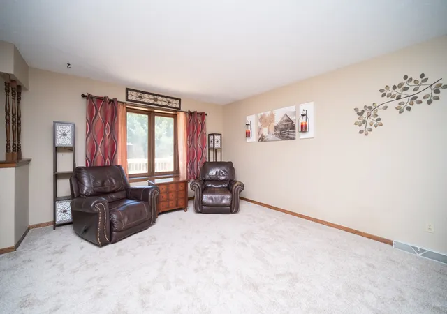 Homes for sale in Rockford, IL | 1781 Bracknel Blvd, Rockford, IL 61103 | MLS# 12703618