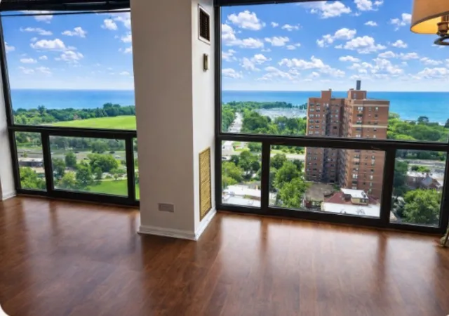4th image of 4343 N Clarendon St, Chicago, IL 60613