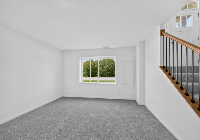 3rd image of 164 E Berkshire Dr, Crystal Lake, IL 60014 | MLS# 12703719