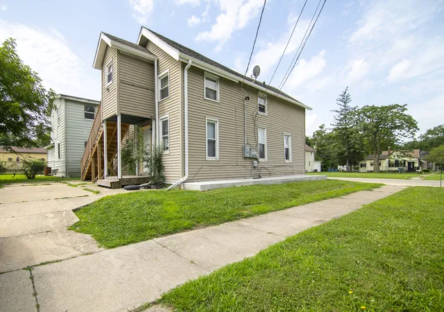 Homes for sale in Kankakee, IL | 592 N Dearborn Ave, Kankakee, IL 60901 | MLS# 12703746