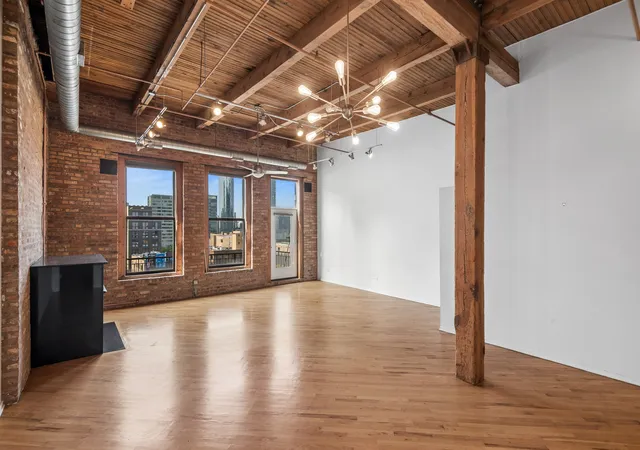 Photo 3 of Sale Pending at 616 W Fulton St #616, Chicago, IL 60661 | MLS# 12703817 | Listing updated on 2026-08-03