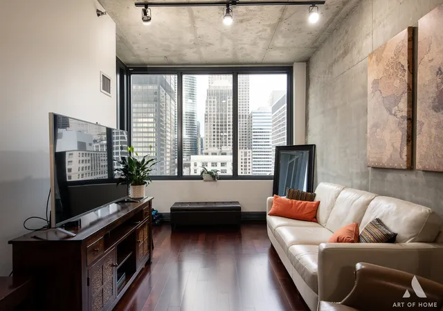 4th image of 235 W Van Buren St #2216, Chicago, IL 60607 | MLS# 12703818