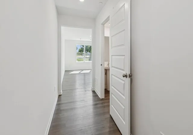 5th image of 2224 Davidson Wy, Yorkville, IL 60560 | MLS# 12703861