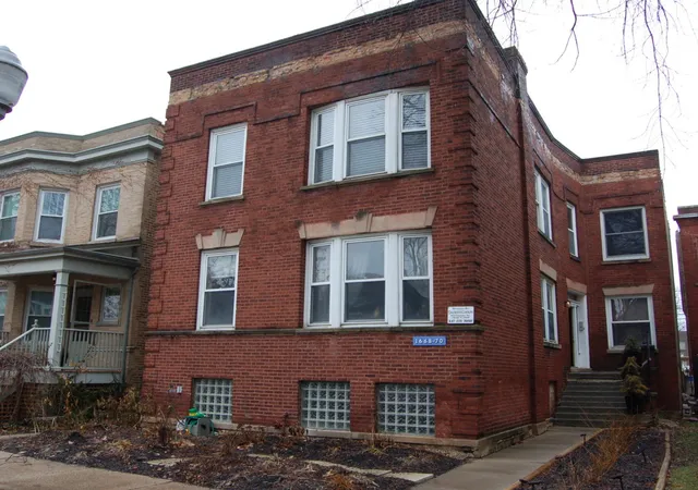 Photo 1 of Condo for sale at 1668 W Edgewater Ave #2S, Chicago, IL 60660 | MLS# 12703875 | Listing updated on 2026-08-05