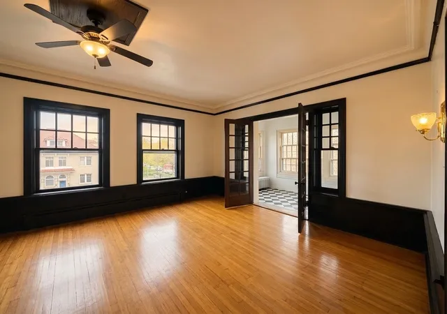 Photo 2 of Condo for sale at 953 E Hyde Park Blvd #3, Chicago, IL 60615 | MLS# 12703894 | Listing updated on 2026-07-21