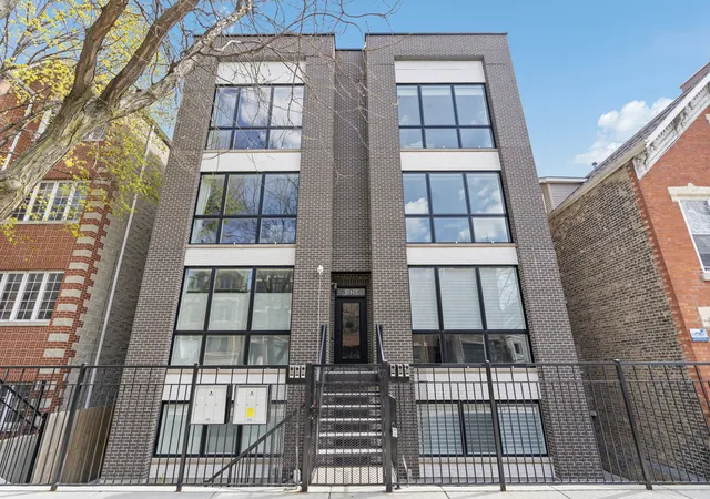 1st image of 1525 N Bosworth Ave #3S, Chicago, IL 60642 | MLS# 12703900