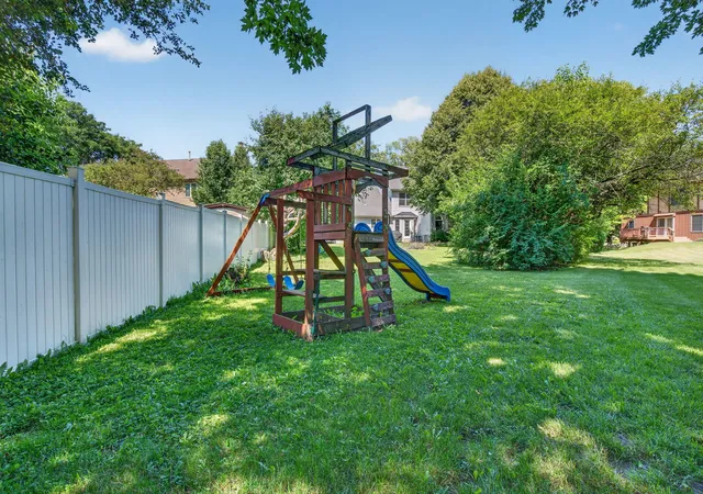 47th image of 938 Stonehaven Ct, Elgin, IL 60124 | MLS# 12703976
