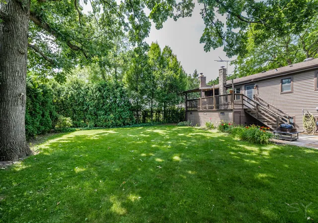 32nd image of 245 Montclare Ln, Wood Dale, IL 60191 | MLS# 12703984