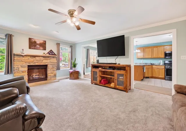 Photo 2 of Single family home for sale at 673 Bayfield Dr, De Kalb, IL 60115 | MLS# 12704047 | Listing updated on 2026-08-26
