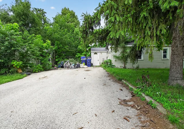 Homes for sale in De Kalb, IL | 1155 S 7Th St, De Kalb, IL 60115 | MLS# 12704052