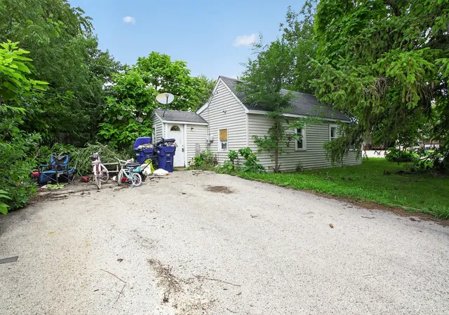 Homes for sale in De Kalb, IL | 1155 S 7Th St, De Kalb, IL 60115 | MLS# 12704052