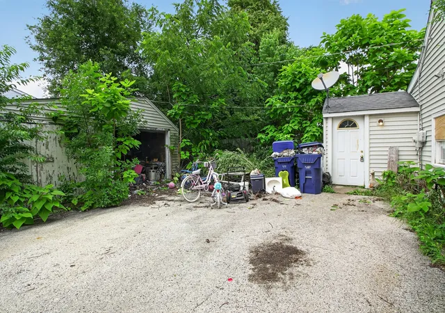 Homes for sale in De Kalb, IL | 1155 S 7Th St, De Kalb, IL 60115 | MLS# 12704052